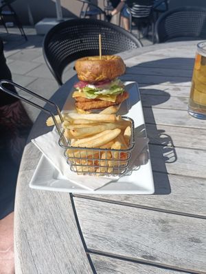 Vegan burger at The Fat Duck in Te Anau