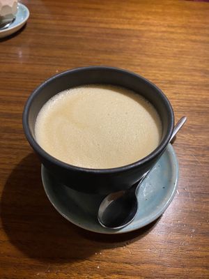 Caffè latte con soya   at Roots in Zagreb