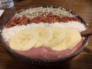 Açaí bowl at Roots in Zagreb
