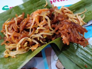 Mee sagu at Smart Vegetarian - Sei Panas in Batam