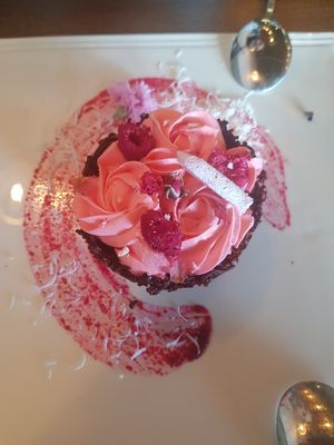 Valentine's dessert at Khu Khu in Auckland