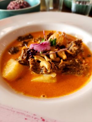 Massamam curry at Khu Khu in Auckland