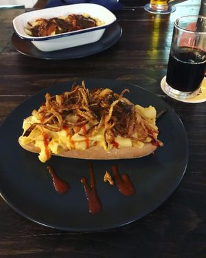 Mac n cheese sub with bacon bits  at Rad Apples in Dundee