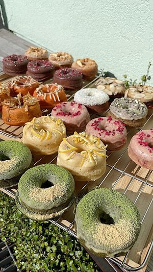  at Whyte - VENUTS in Tokyo