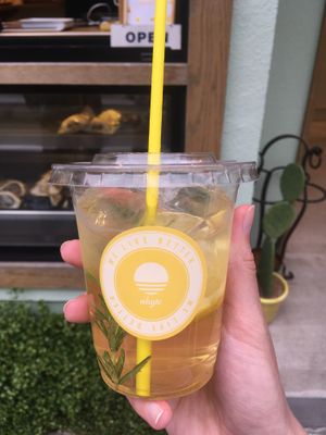 Whyte  at Whyte - VENUTS in Tokyo