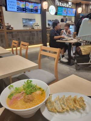 Seating area at NRT - T's Tantan - T1 in Narita