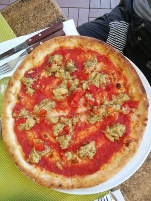 Pizza Melanzale ohne Käse at La Perla in Sighisoara