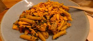 Pasta with salmon at Pooshtak in Ashkelon