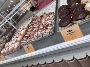 Filled donuts  at Brammibal's Donuts - KaDeWe in Berlin