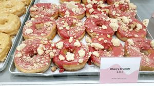 Display of donuts at Brammibal's Donuts - KaDeWe in Berlin