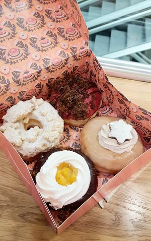 box with 4 donuts at Brammibal's Donuts - KaDeWe in Berlin