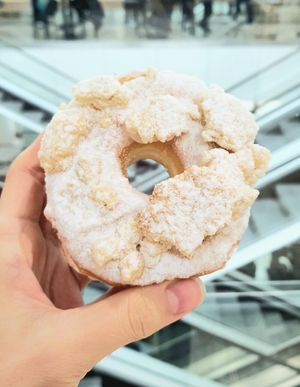 donut "Vanillekipferl" - close-up at Brammibal's Donuts - KaDeWe in Berlin