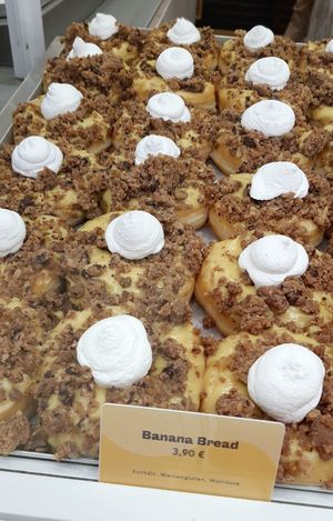 Flavor "Banana Bread" #Veganuary at Brammibal's Donuts - KaDeWe in Berlin
