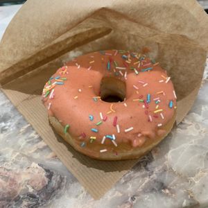 Strawberry sprinkle donut  at Brammibal's Donuts - KaDeWe in Berlin