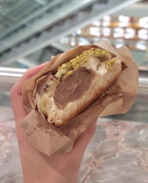 Donut Mozartkugel #Veganuary at Brammibal's Donuts - KaDeWe in Berlin