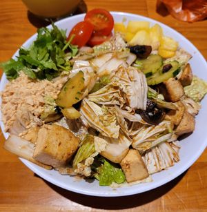 Saigon Bowl with Tofu at Saigon Noodle Bar in Buenos Aires