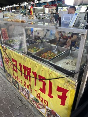  #Veganuary at Chalawan - Vegan Food Stall in Bangkok