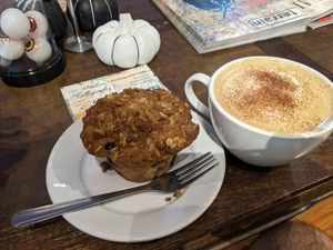 Blueberry muffin and pumpkin latte (both vegan) at Protagonist Cafe in St Louis