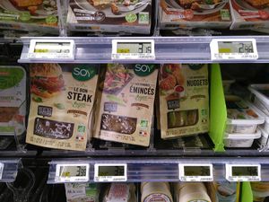 Meat-alternatives at Bio c' Bon in Saint-germain-en-laye