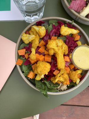 curry cauliflower bowl  at Moos Ibiza in Ibiza