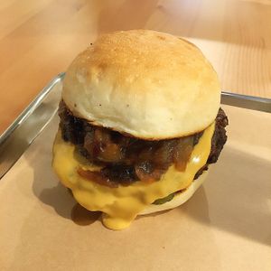 Onion burger at Great Lakes in Tokyo