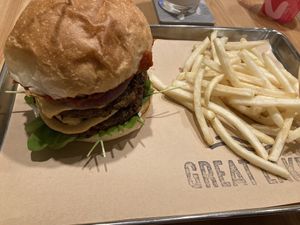 Superiority burger and fries  at Great Lakes in Tokyo