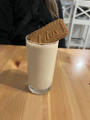 Winter dessert special: cookie butter milkshake  at Great Lakes in Tokyo