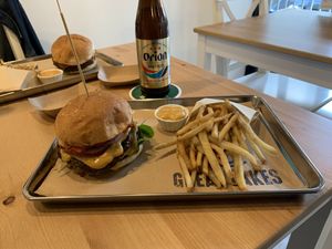 Burger and fries  at Great Lakes in Tokyo