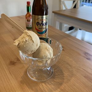 Ice cream at Great Lakes in Tokyo