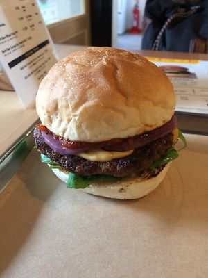 Superior Burger at Great Lakes in Tokyo