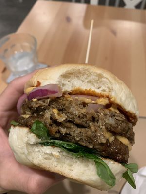 Look at the texture of this patty made in house  at Great Lakes in Tokyo