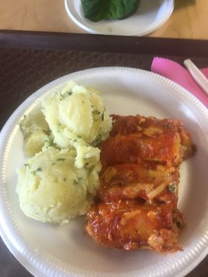 Lasaña de amarillos rellena de vegetales mixto. 
Pana majada. at Natural Life Cafe in Moca