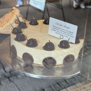 150 Year Anniversary celebratory cake  at La Glace in Copenhagen