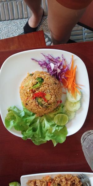 Vegan Tom Yum fried rice at Horizon Cafe in Koh Samui