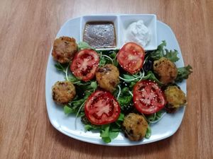 Patty Organic Salad at Horizon Cafe in Koh Samui