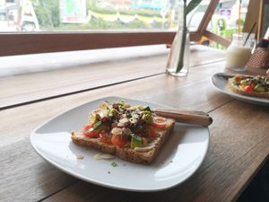 Avocado vegan cream cheese Toast, 139 Baht at Horizon Cafe in Koh Samui