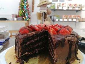 Choco Strawberry Cake (vegan) at Horizon Cafe in Koh Samui