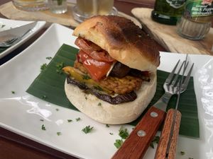 Tempeh Burger  at Horizon Cafe in Koh Samui