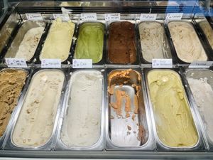 Flavors available  at Nieve de Olla in Mexico City