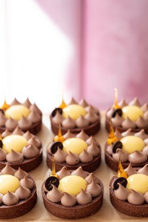 nougat-mandarin tartlet ❤️‍🔥 at Palo Verde in Prague