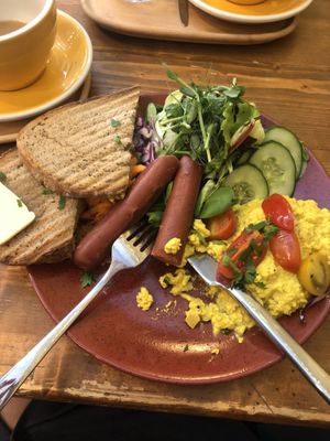 Tofu scramble and sausage  at Palo Verde in Prague
