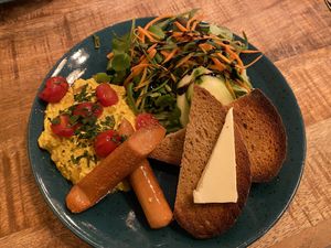 Breakfast  at Palo Verde in Prague