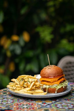 Double cheeseburger at Palo Verde in Prague
