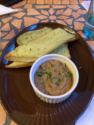Non-pate with bread at Palo Verde in Prague