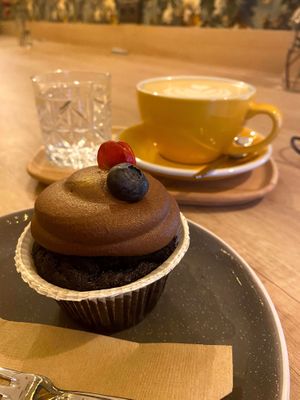 Muffin with Coffee at Palo Verde in Prague