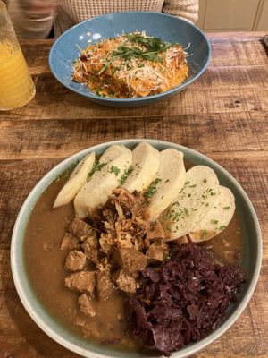 Lasagne, sojové výpečky #Veganuary at Palo Verde in Prague