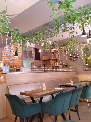  at Palo Verde in Prague