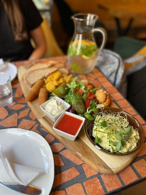  at Palo Verde in Prague