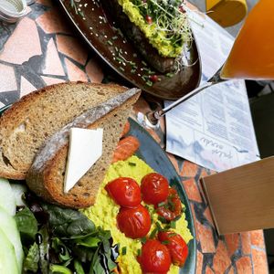 Tofu scramble and tofu avocado toast   at Palo Verde in Prague