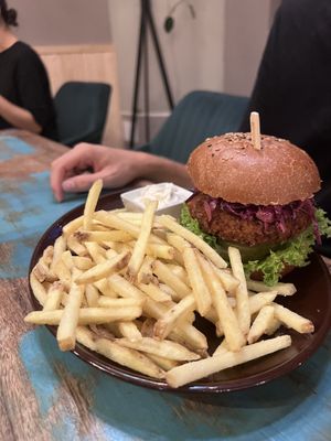 Crispy burger  at Palo Verde in Prague